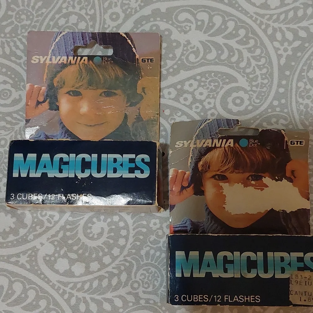 Vintage Camera Flash cubes